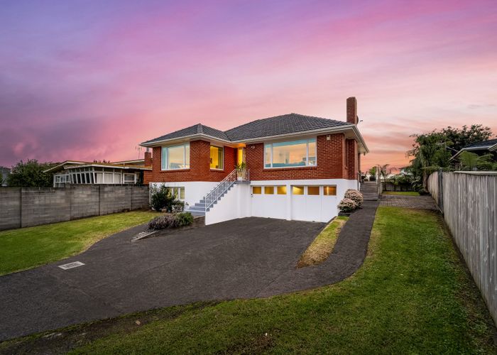  at 444 Old Te Atatu Road, Te Atatu Peninsula, Auckland