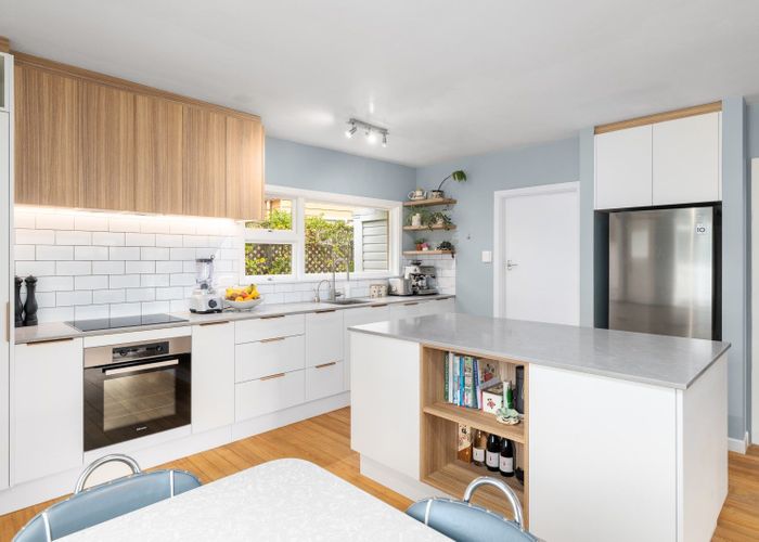 at 27 Whero Avenue, Diamond Harbour, Banks Peninsula, Canterbury