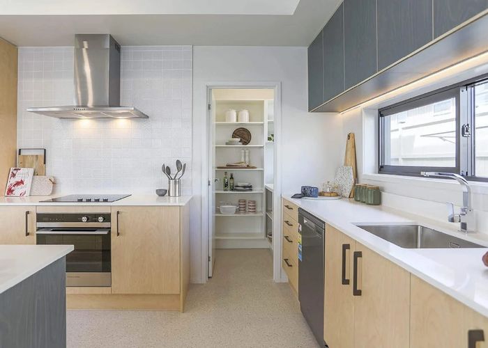  at 93 Keri Vista Rise, Red Hill, Papakura, Auckland