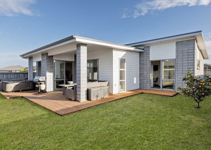  at 18 Oka Street, Papamoa Beach, Papamoa