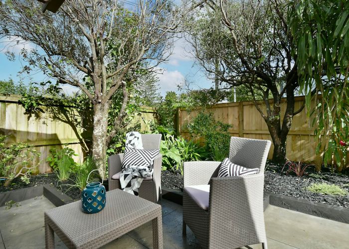  at 1/20 Wolsley Avenue, Milford, Auckland