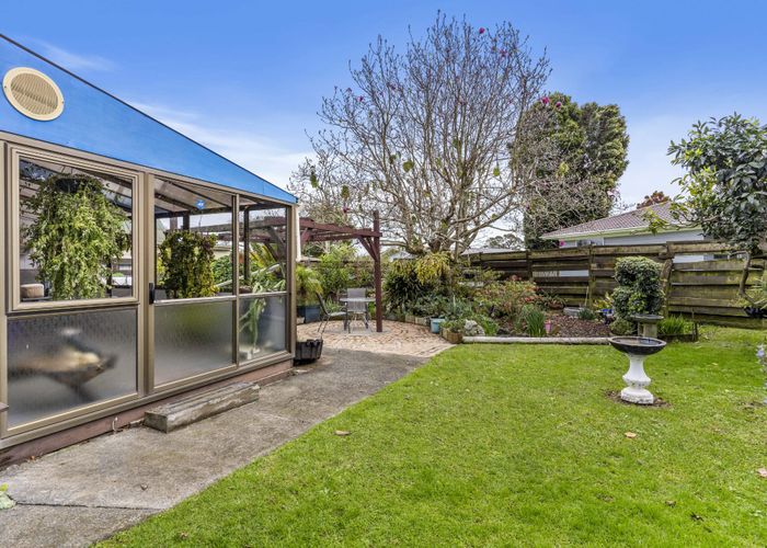 Free property data for 22 Fairdale Avenue, Red Hill, Papakura homes.co.nz