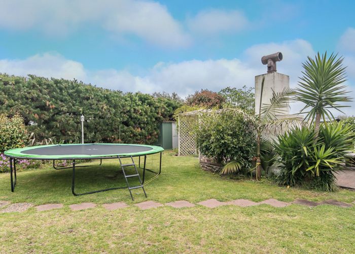  at 29 Frimley Terrace, Waikanae Beach, Waikanae
