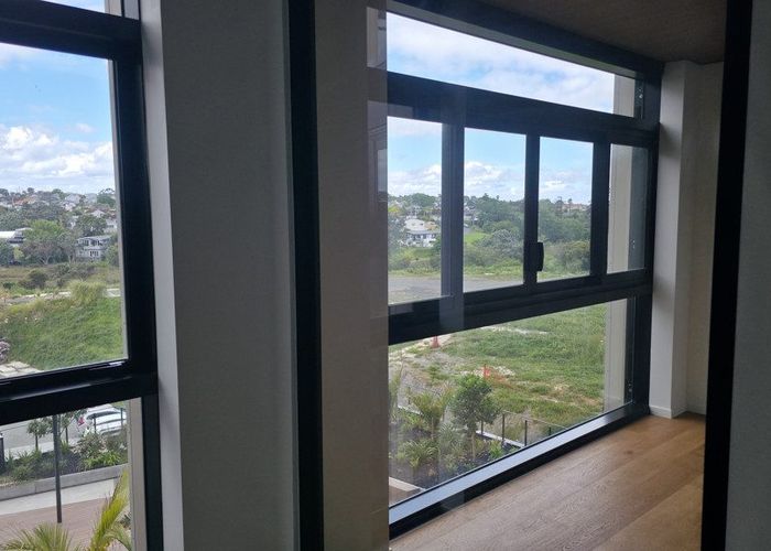  at 401/48 Esmonde Road, Takapuna, North Shore City, Auckland