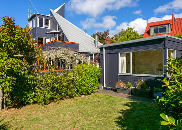  at 16 Brunette Drive, Acacia Bay, Taupo