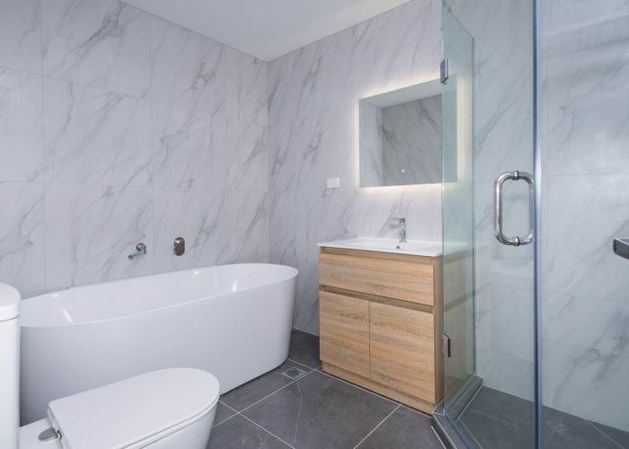  at 9/15 Thornton Road, Milford, North Shore City, Auckland