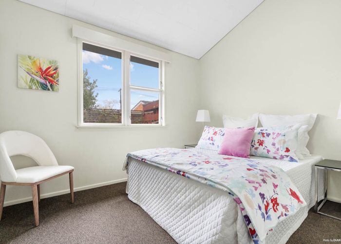  at 4A Alana Place, Mount Wellington, Auckland