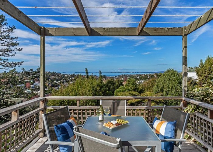  at 801 East Coast Road, Northcross, Auckland