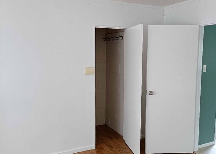  at 2/78 West Coast Road, Glen Eden, Waitakere City, Auckland