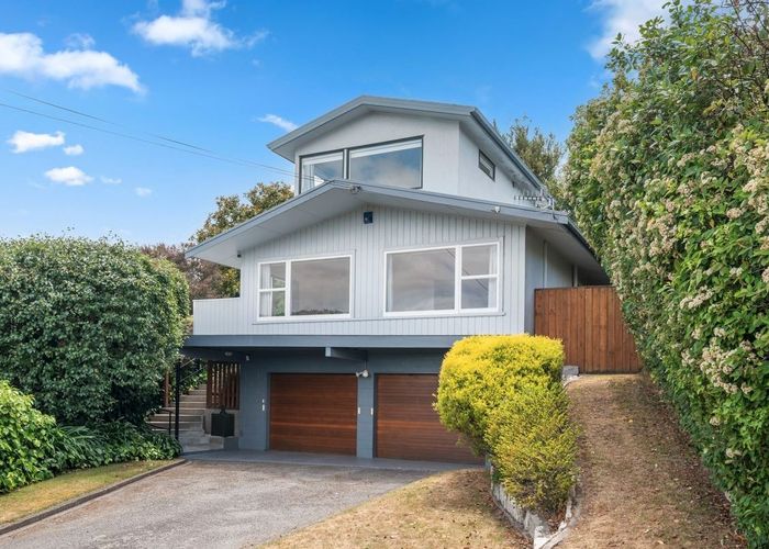  at 20 Ingle Avenue, Waipahihi, Taupo