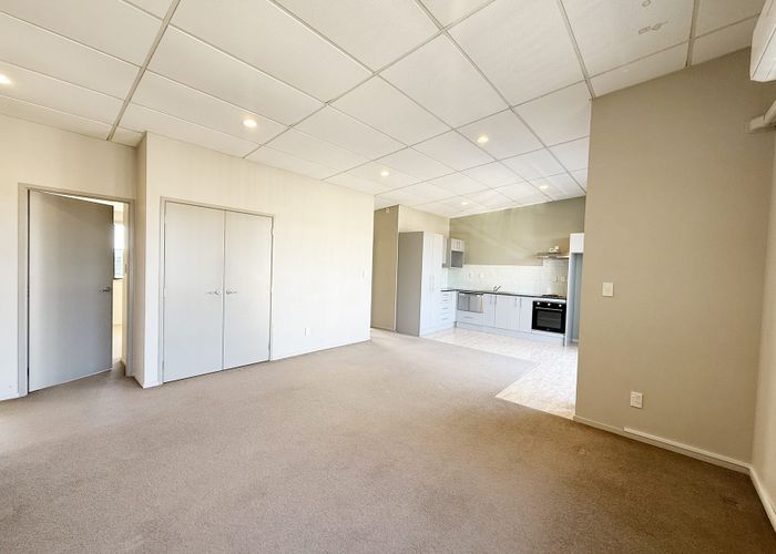  at 1B/9 Laidlaw Way, East Tamaki, Manukau City, Auckland