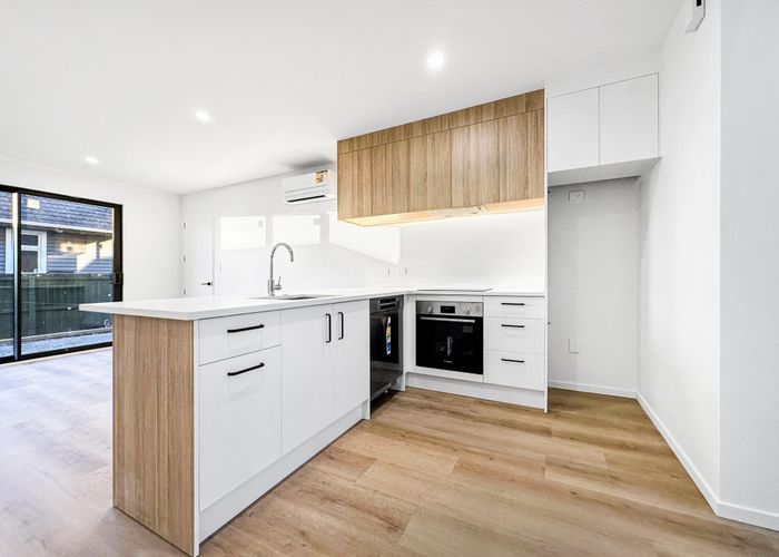  at 2/34 Vagues Road, Papanui, Christchurch City, Canterbury