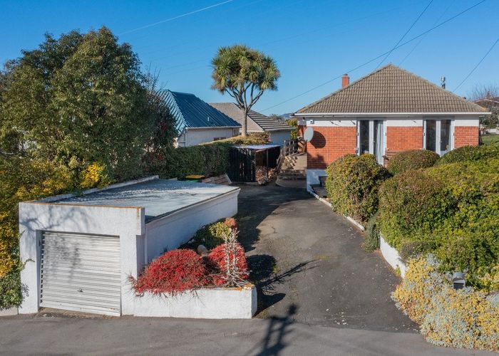  at 132 Centennial Avenue, Helensburgh, Dunedin