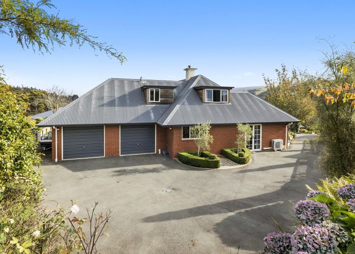  at 16 Ribbonwood Close, Normanby, Dunedin