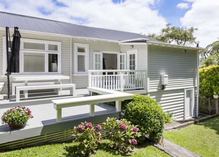  at 12 Albemarle Road, Northland, Wellington