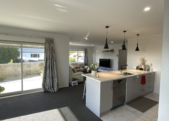  at 8 Antigua Way, Grenada Village, Wellington, Wellington