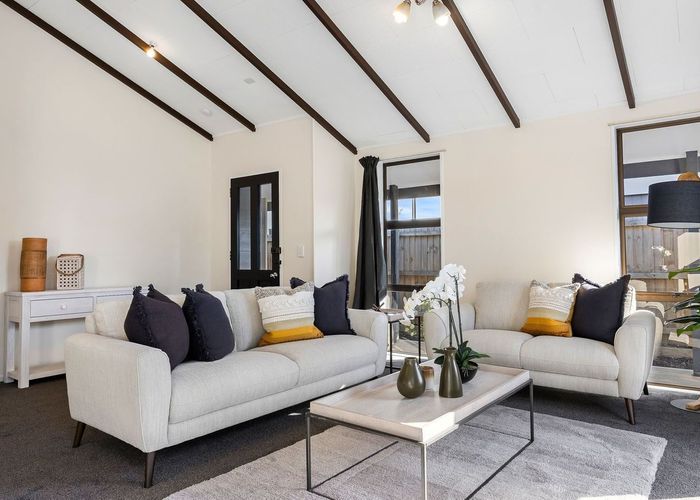  at 2/42 Heywood Terrace, Richmond, Christchurch City, Canterbury