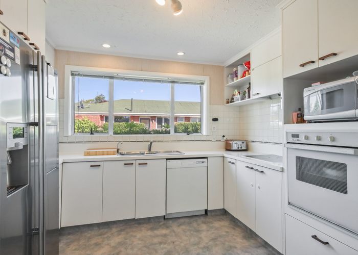  at 25 Glenmore Avenue, Casebrook, Christchurch