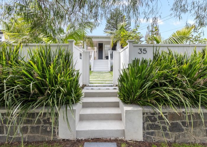  at 35 William Denny Avenue, Westmere, Auckland City, Auckland