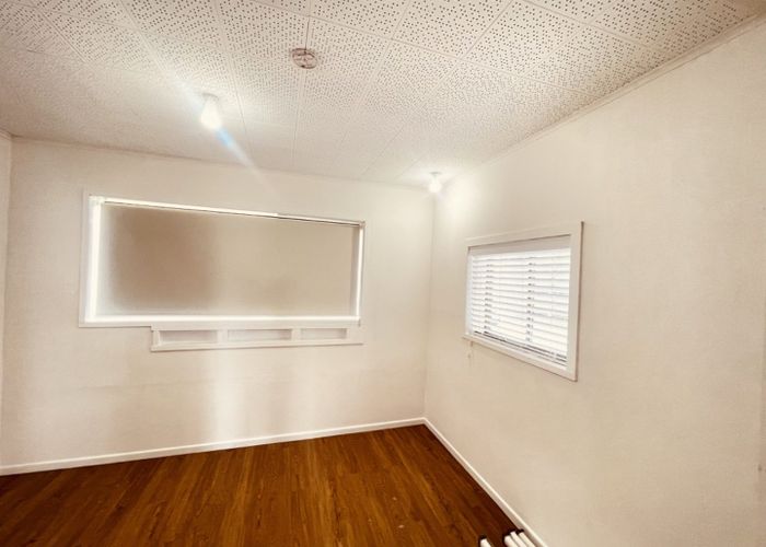  at 3 Ross Avenue, Papatoetoe, Manukau City, Auckland