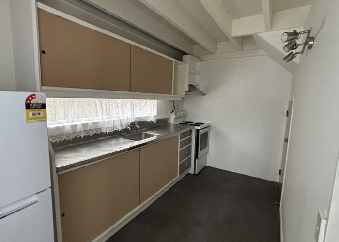  at 120 Randwick Road, Moera, Lower Hutt, Wellington