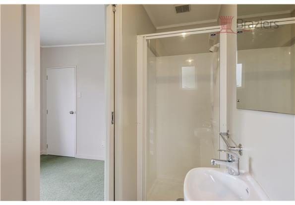  at 6 Renfrew Street, Upper Riccarton, Christchurch City, Canterbury