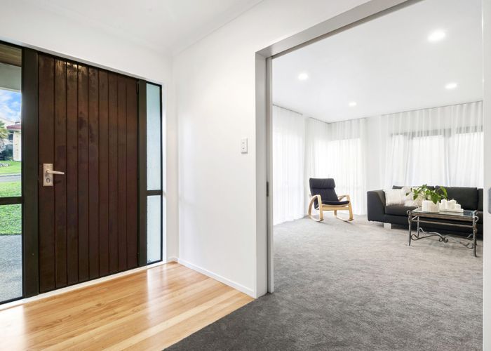  at 11 Nottingham Place, Northcross, North Shore City, Auckland