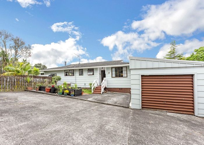  at 3 Denarius Lane, Glendene, Auckland