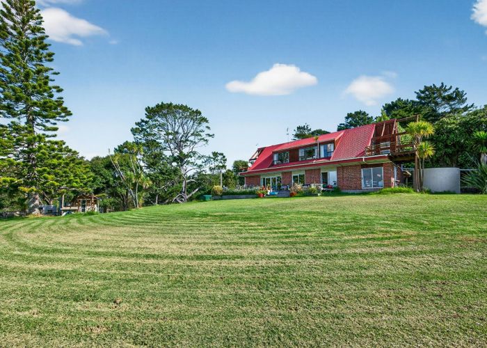  at 55 Red Hills Road, Massey, Waitakere City, Auckland