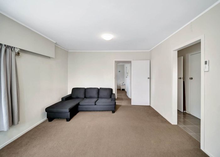  at 34 Victor Street, Avondale, Auckland