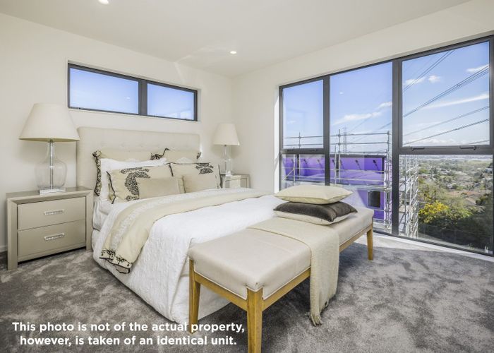  at 8 Timo Way, Flat Bush, Manukau City, Auckland