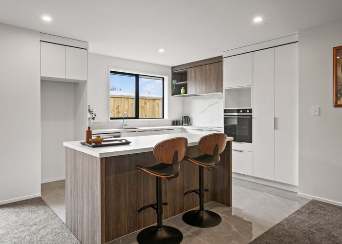  at 2b Sandel Rise, Merrilands, New Plymouth, Taranaki