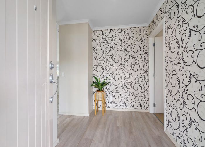  at 10 Cooper Crescent, Cambridge, Cambridge