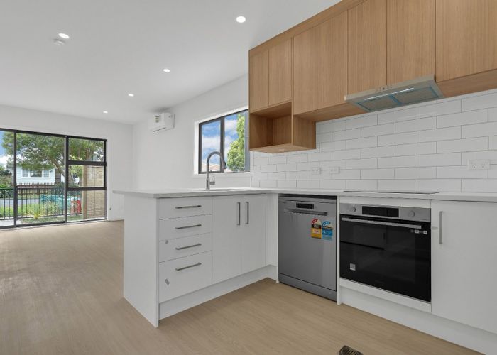  at 8/10 Orchard Street, Avondale, Auckland City, Auckland