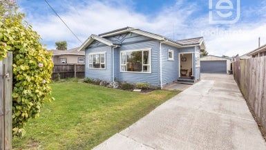  at 37 Frankleigh Street, Somerfield, Christchurch