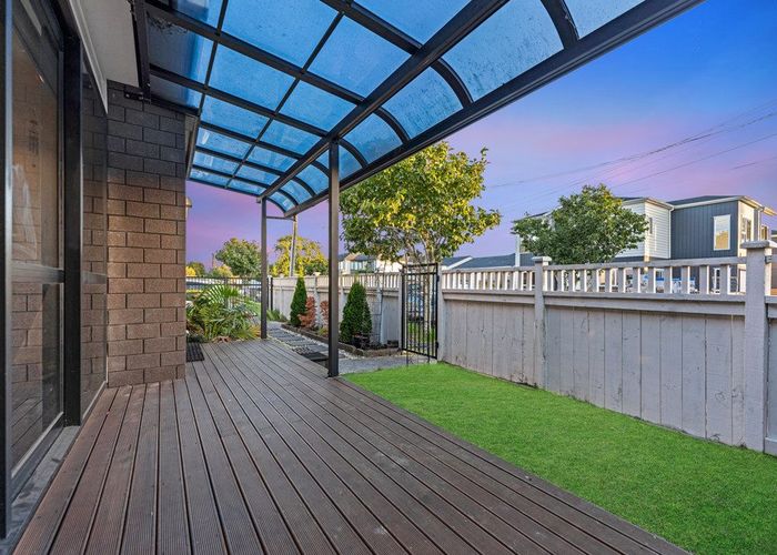  at 2C Wilmshurst Avenue, Papatoetoe, Manukau City, Auckland