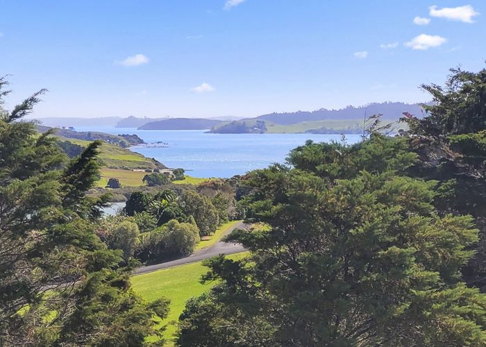  at 144 Takahoa Drive, Kaiwaka, Kaipara, Northland