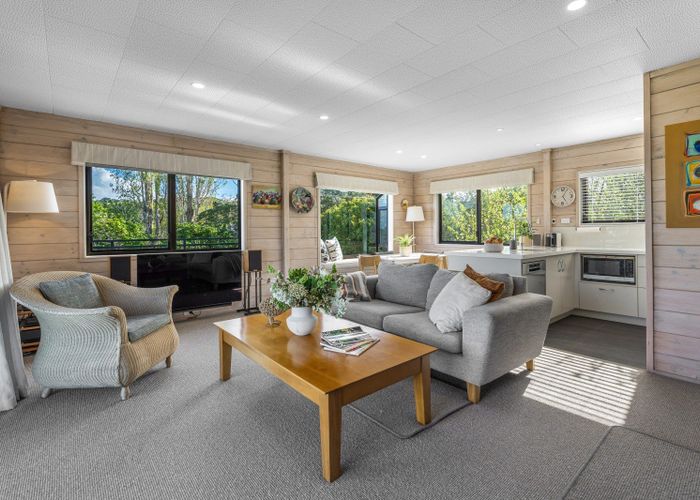  at 52 Mako Street, Oneroa, Waiheke Island, Auckland