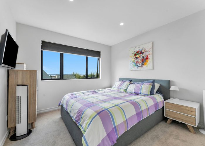  at 7/8 Hepburn Road, Glendene, Waitakere City, Auckland