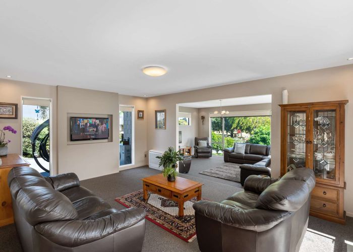  at 20 Titirangi Crescent, Parklands, Christchurch
