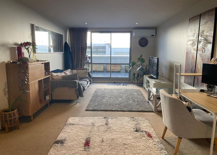  at 16/2 Dickens Street, Grey Lynn, Auckland