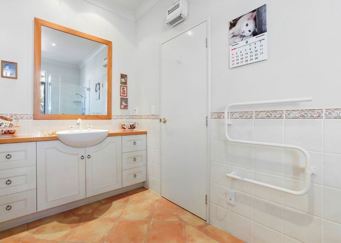  at 10 Matisse Place, Burnside, Christchurch