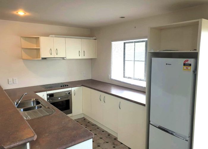  at 32 Firth Terrace, Karori, Wellington, Wellington