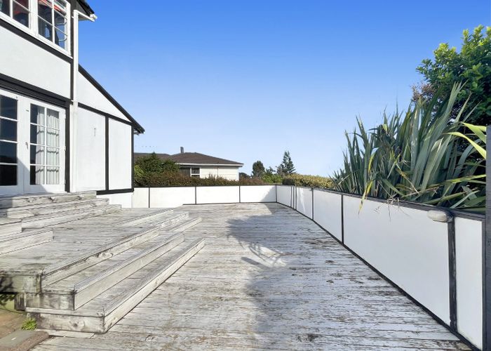  at Blockhouse Bay, Auckland City, Auckland