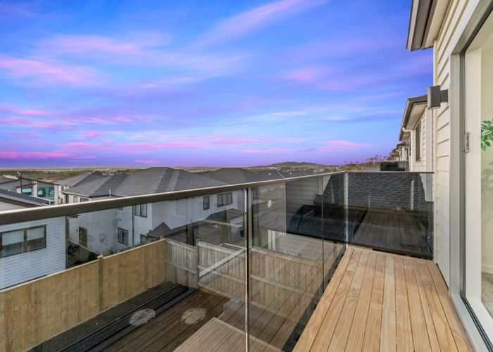  at 19 Barley Road, Flat Bush, Manukau City, Auckland