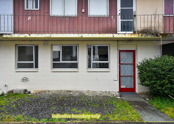  at 8/33 Hutton Street, Otahuhu, Auckland