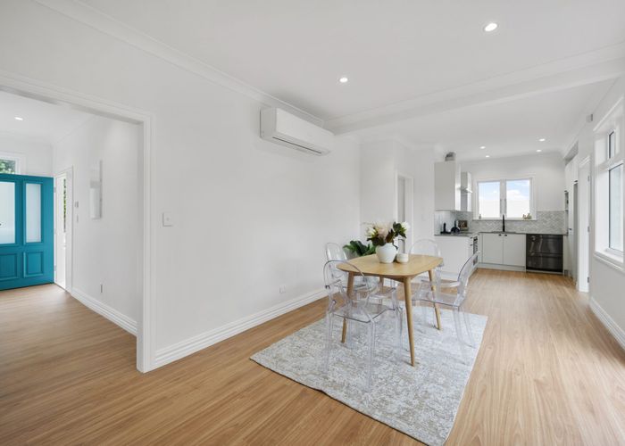  at 76 Clyde Street, Island Bay, Wellington