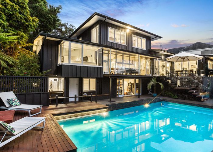  at 48 Rutherford Terrace, Meadowbank, Auckland City, Auckland