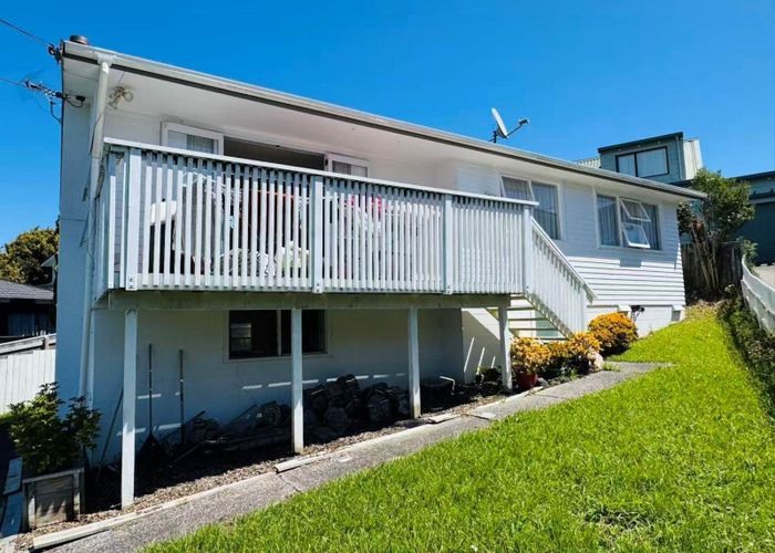 at 1/46 Becroft Drive, Forrest Hill, North Shore City, Auckland