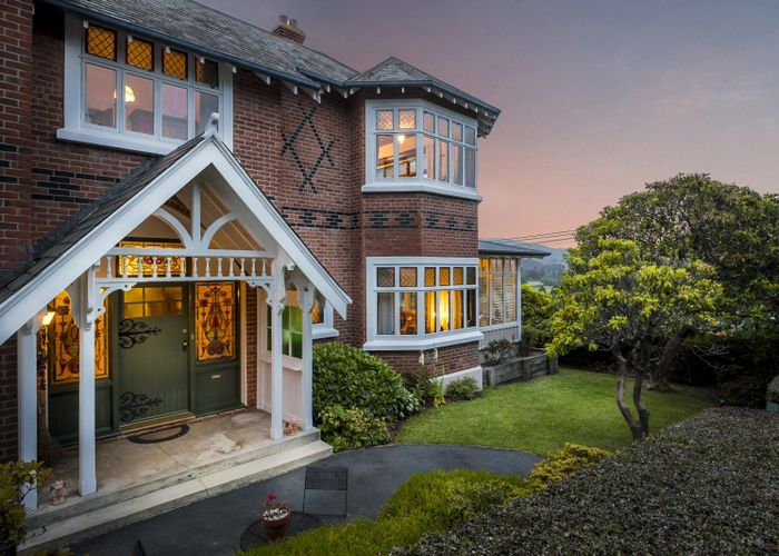  at 2 Sargood Street, Maori Hill, Dunedin